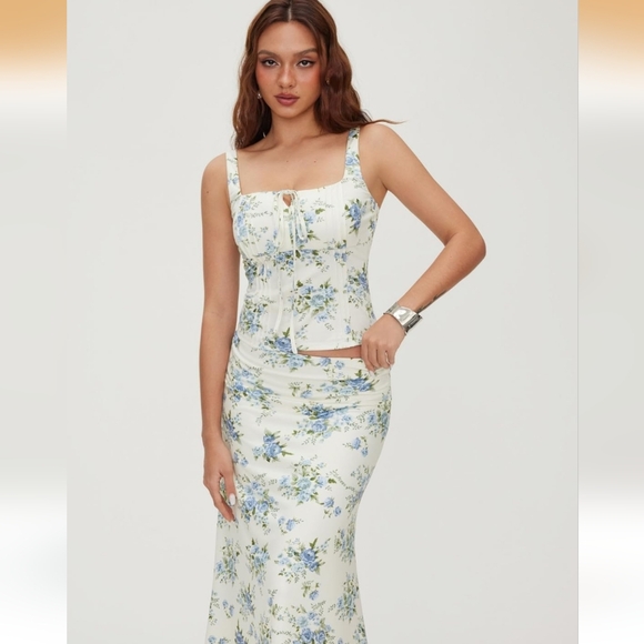 Cider Cream Maxi Skirt with Blue Floral Print - Picture 2 of 6